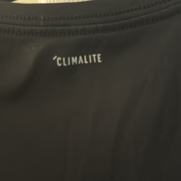 Adidas TShirt - Picture 4 of 6